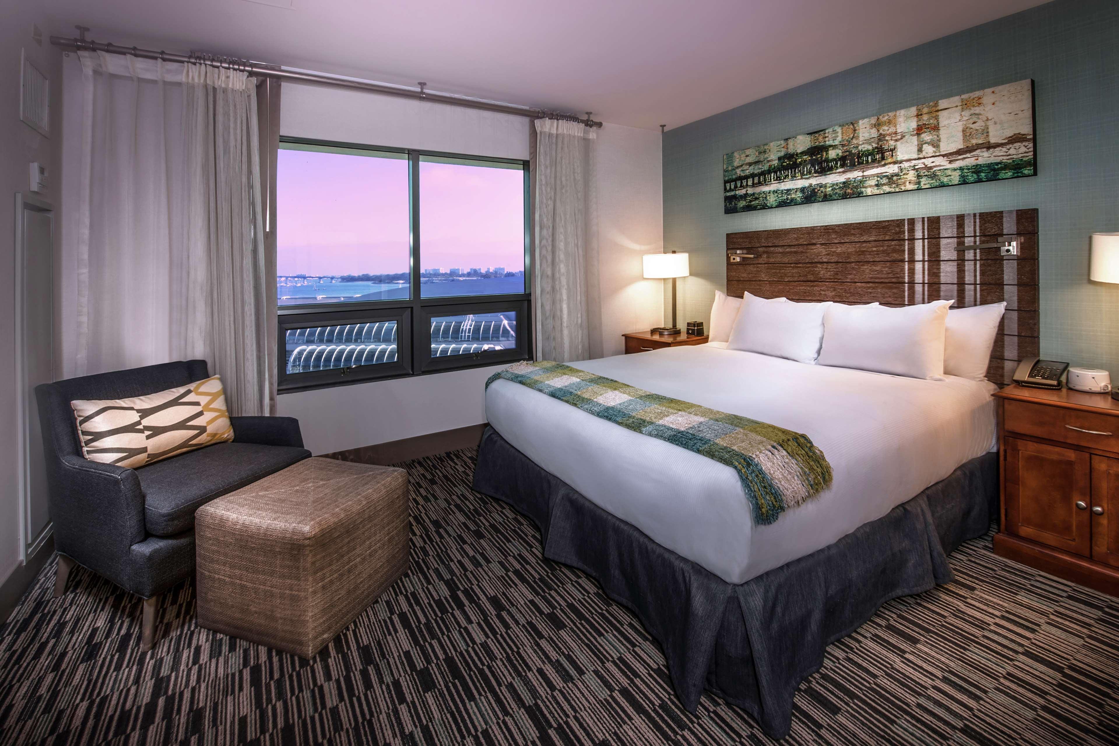 Hilton San Diego Gaslamp Quarter Bagian luar foto